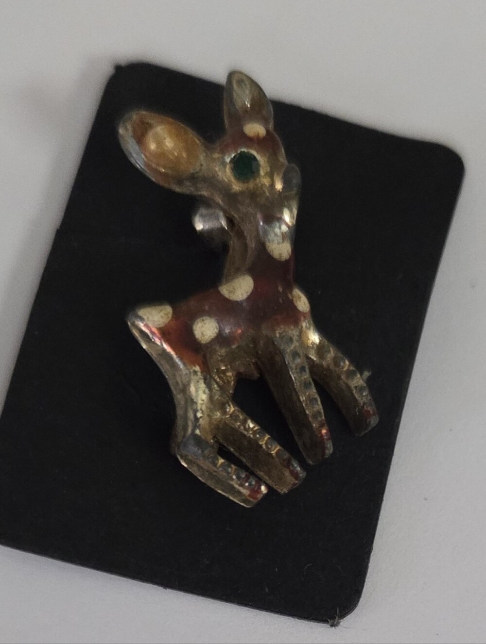 VINTAGE BROOCH GOLD TONE PIN 1" ANIMAL ENAMEL BAMBI DEER RHINESTONE